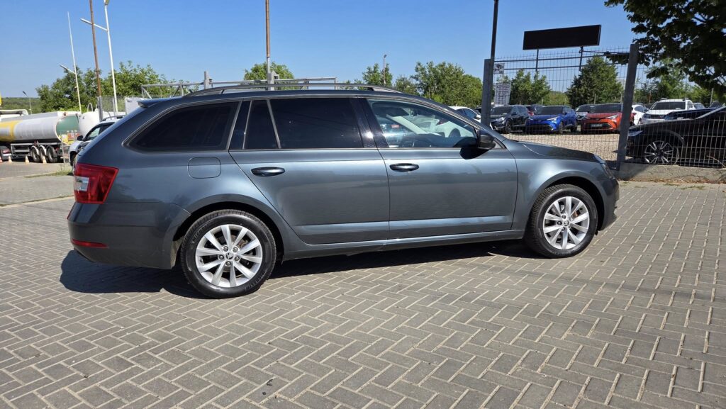 1.4 CNG Metan de uzina + benzina