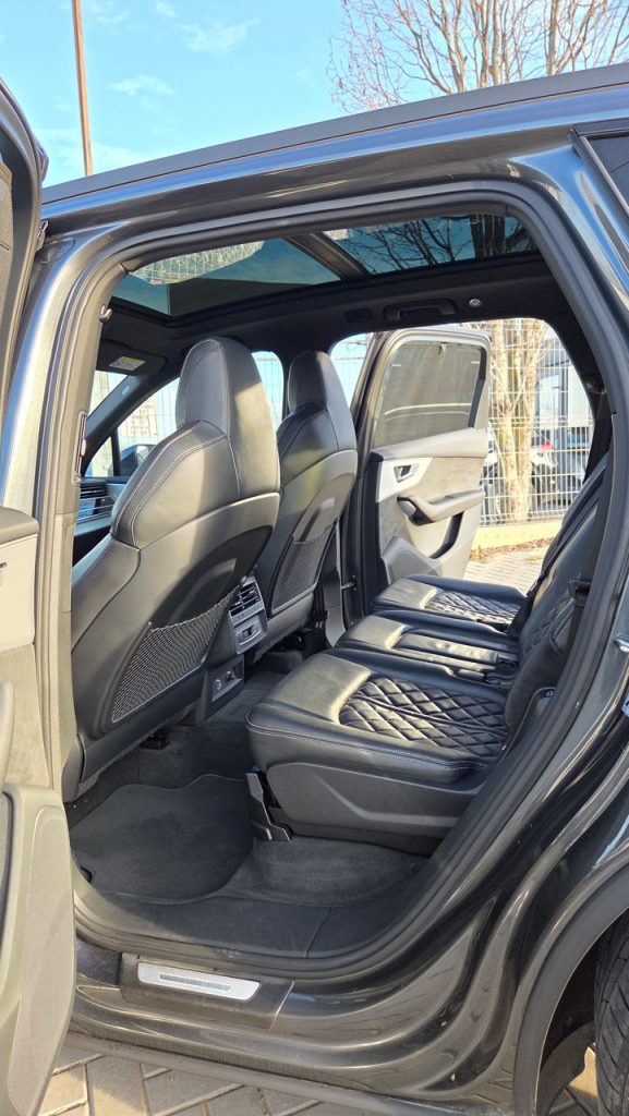 Audi Q5 S LINE 4x4 PLUGIN HYBRID