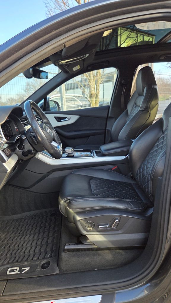 Audi Q5 S LINE 4x4 PLUGIN HYBRID