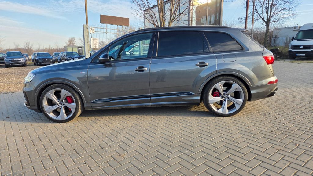 Audi Q5 S LINE 4x4 PLUGIN HYBRID